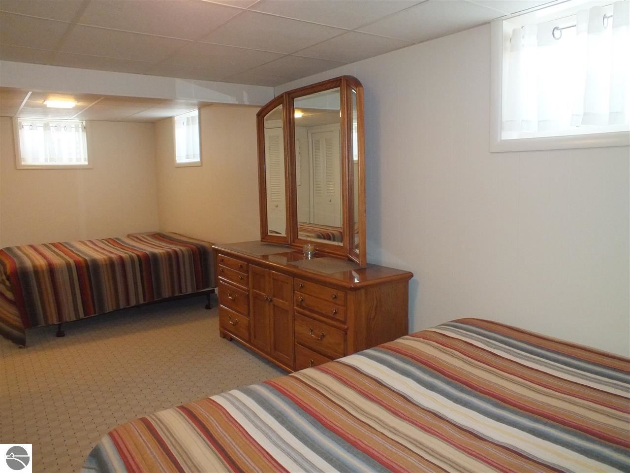 13660 Bluff Road Traverse City, MI 49686 - Photo 19 of 34 1782474-21.JPG