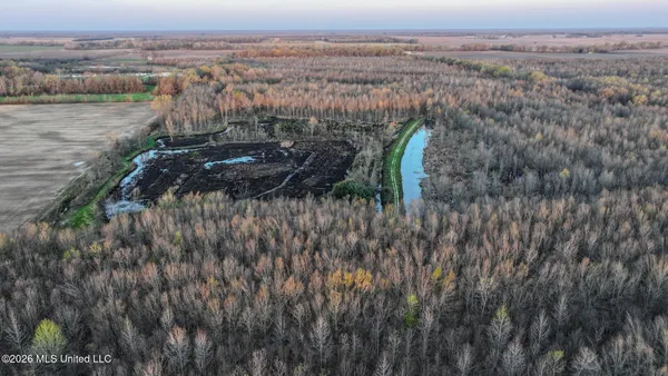 $1,157,625 | 0 Dummyline Road, Batesville, MS 38606