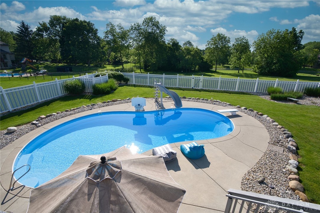 2284 Briggs Road Centerville, OH 45459 - Photo 31 of 93