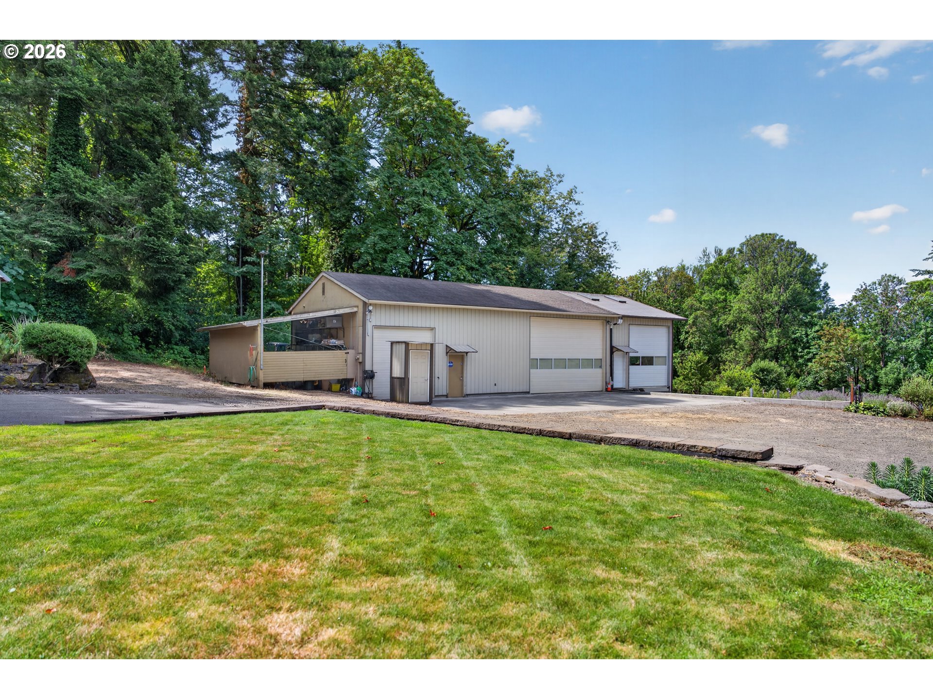 2060 Southwest Butler Road Gresham, OR 97080 - Photo 3 of 48