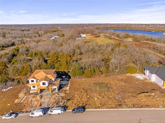 $706,800 | 25174 West 141st Street, Olathe, KS 66061