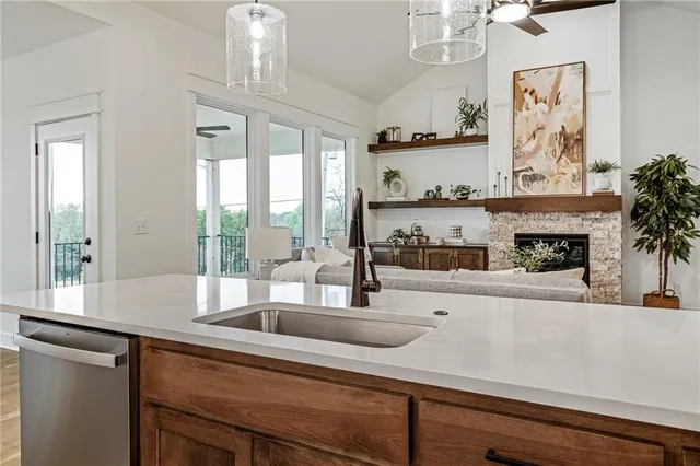 $706,800 | 25174 West 141st Street, Olathe, KS 66061