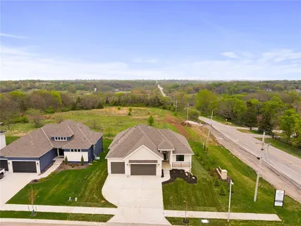 $706,800 | 25174 West 141st Street, Olathe, KS 66061