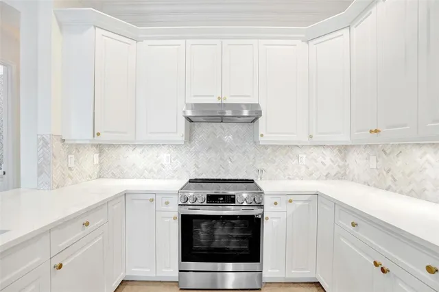 $975,000 | 3909 Northeast 21st Avenue, Unit 1, Fort Lauderdale, FL 33308