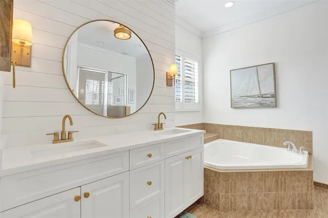 $975,000 | 3909 Northeast 21st Avenue, Unit 1, Fort Lauderdale, FL 33308