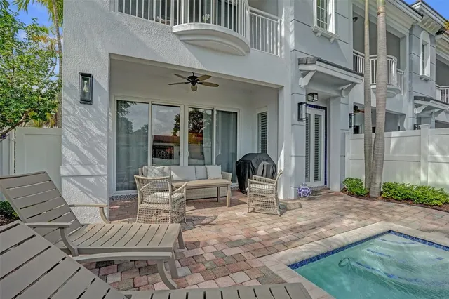 $975,000 | 3909 Northeast 21st Avenue, Unit 1, Fort Lauderdale, FL 33308