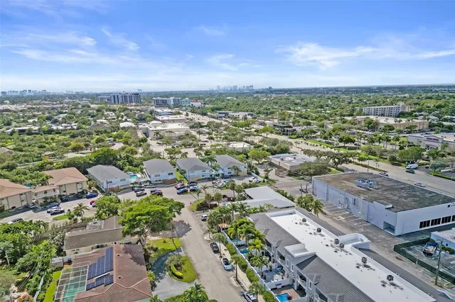 $975,000 | 3909 Northeast 21st Avenue, Unit 1, Fort Lauderdale, FL 33308