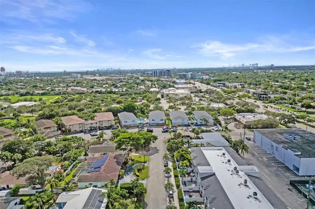 $975,000 | 3909 Northeast 21st Avenue, Unit 1, Fort Lauderdale, FL 33308