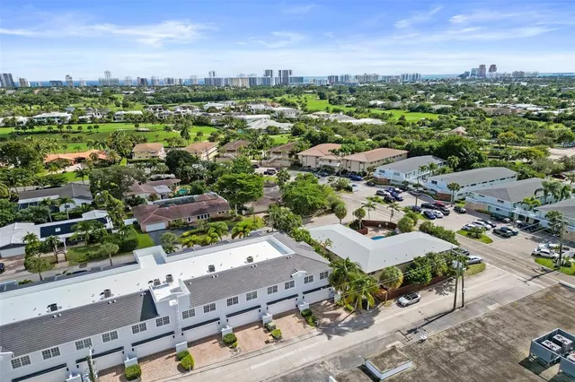 $975,000 | 3909 Northeast 21st Avenue, Unit 1, Fort Lauderdale, FL 33308