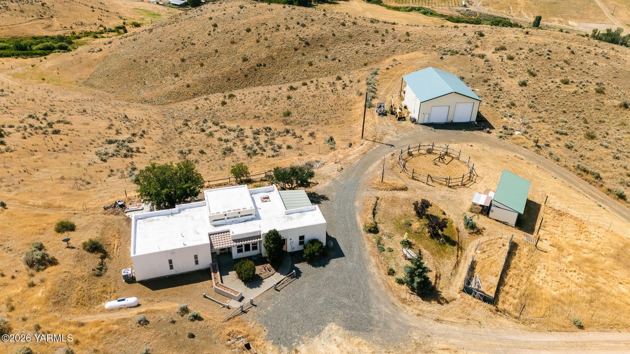 723 Burbank Creek Road Yakima, WA 98901 - Photo 39 of 48 723 Burbank Creek Rd Aerials-2