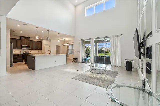 $750,000 | 7024 Bradbury Circle, Wesley Chapel, FL 33545