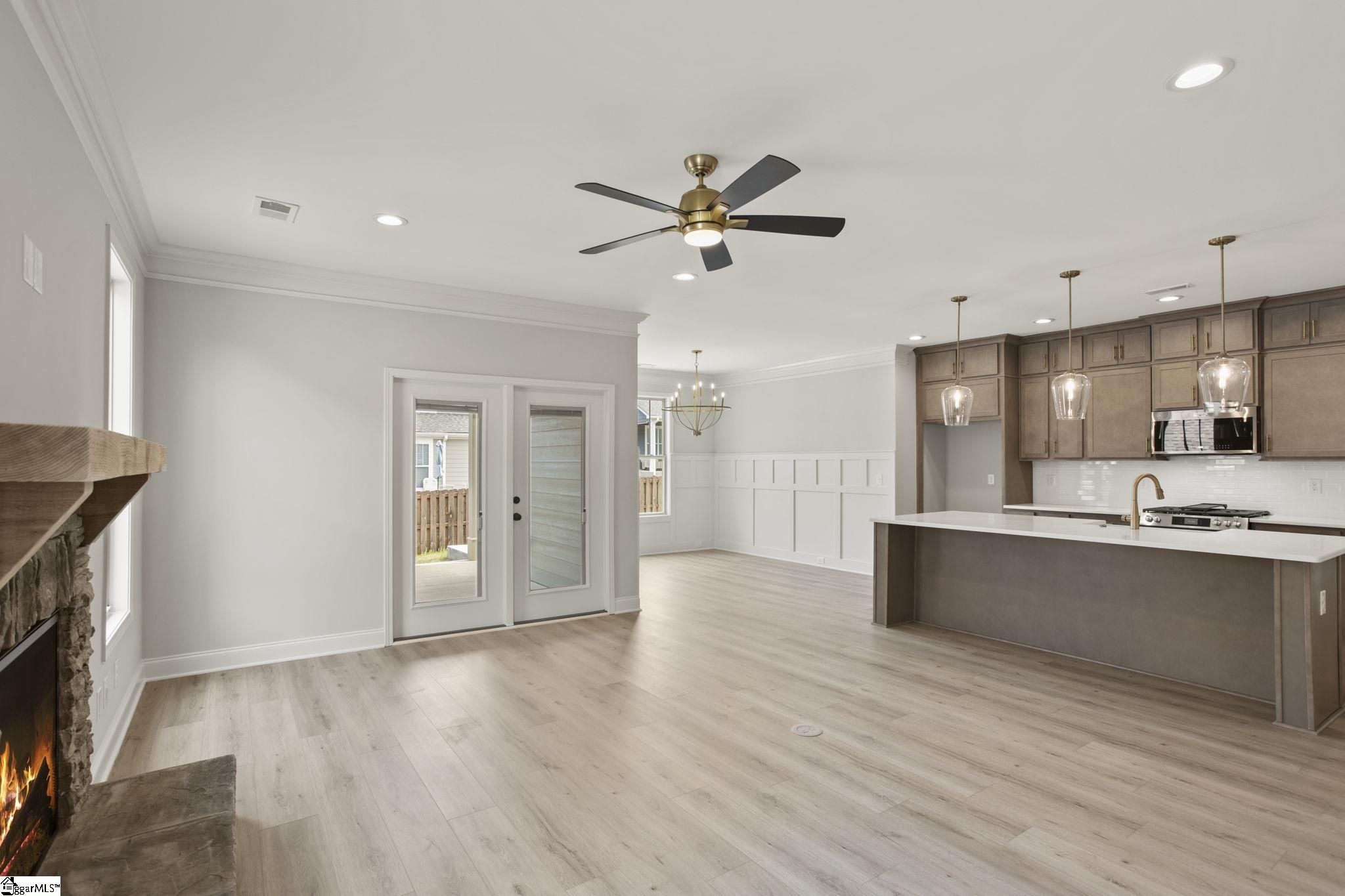 604 Marwood Court Greenville, SC 29607 - Photo 5 of 38
