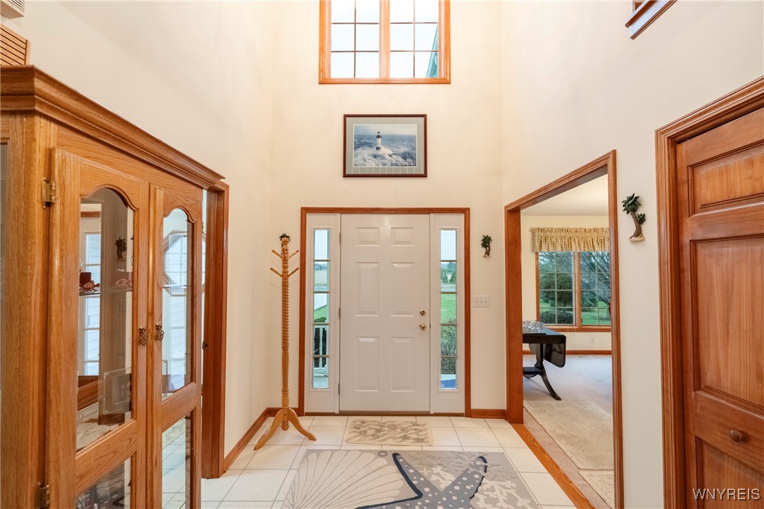 6455 Strickler Road Clarence, NY 14031 - Photo 4 of 32