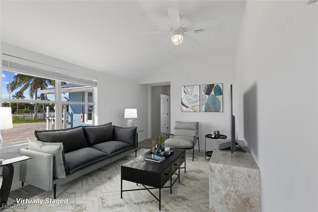 $495,000 | 2669 Coco Plum Drive, Matlacha, FL 33993