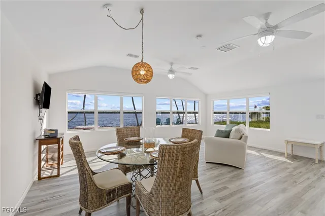 $495,000 | 2669 Coco Plum Drive, Matlacha, FL 33993