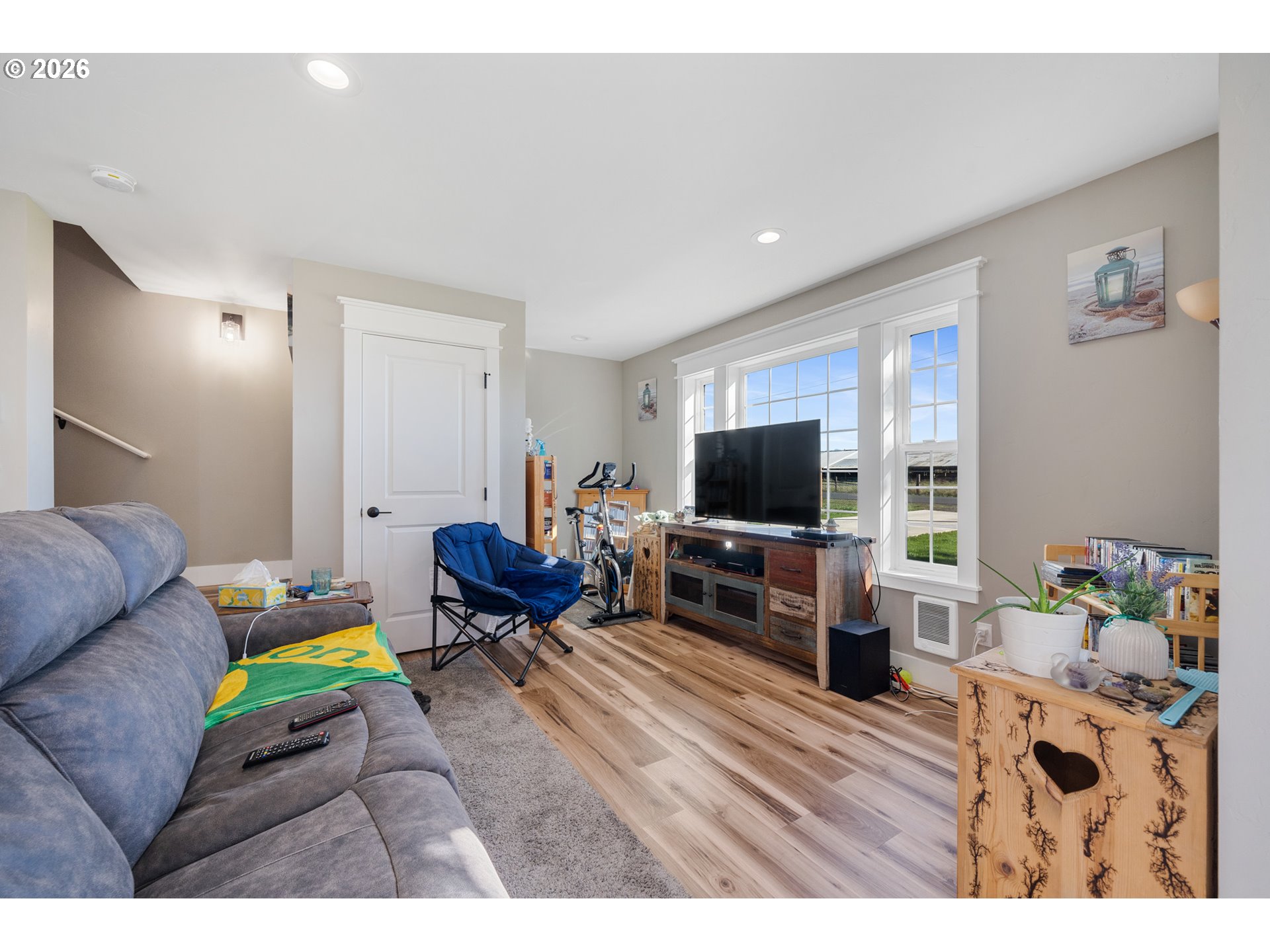 4004 12th Street Tillamook, OR 97141 - Photo 4 of 19