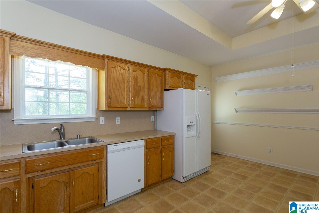 829 Cluster Springs Road Gardendale, AL 35071 - Photo 11 of 47 Gallery Image 11