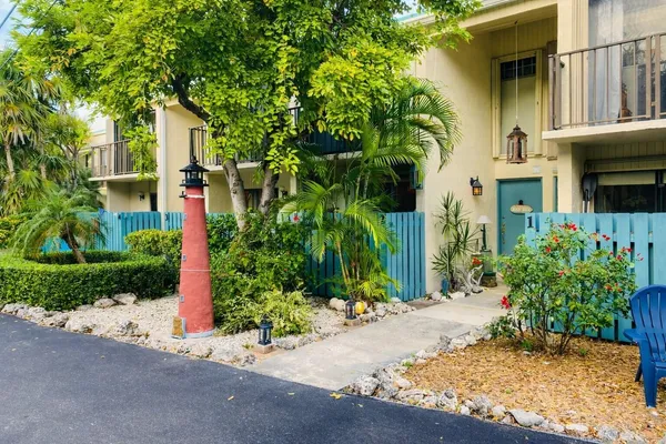 $630,000 | 87200 North Overseas Highway, Unit N2, Islamorada, FL 33036