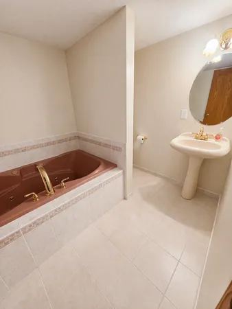 $469,900 | 6221 Townsview Lane Southeast, Rochester, MN 55904