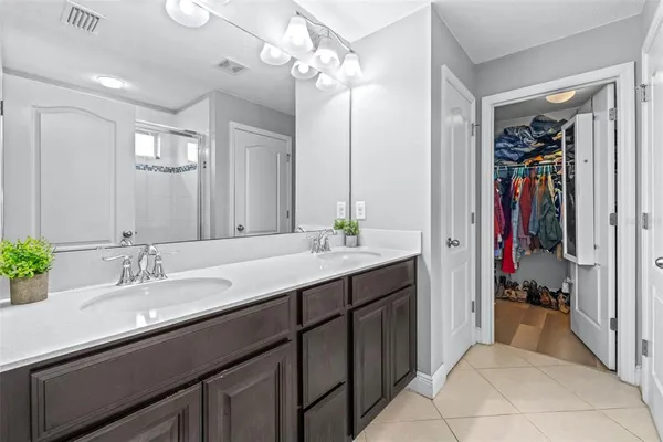 $385,000 | 11150 Abaco Island Avenue, Riverview, FL 33579