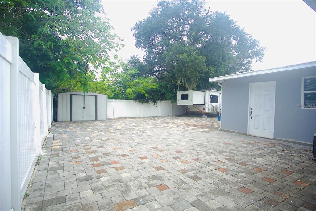 601 Lime Tree Road Tampa, FL 33619 - Photo 31 of 37 Gallery Image 31