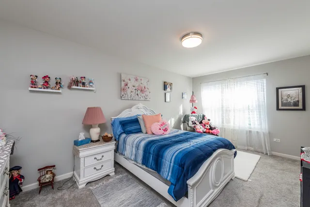 $487,000 | 246 Telluride Lane, Fox Lake, IL 60020