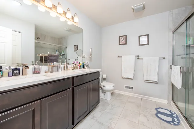 $487,000 | 246 Telluride Lane, Fox Lake, IL 60020