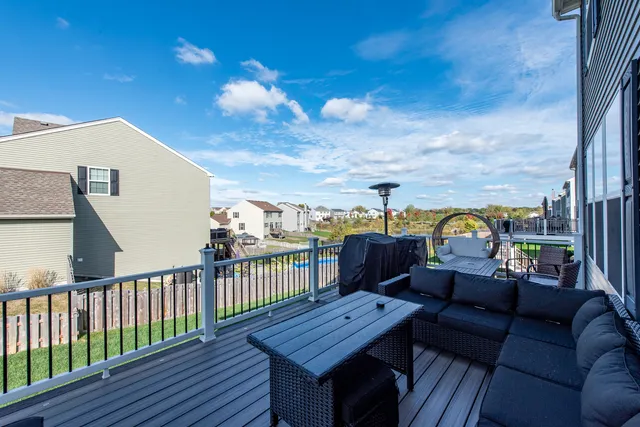 $487,000 | 246 Telluride Lane, Fox Lake, IL 60020