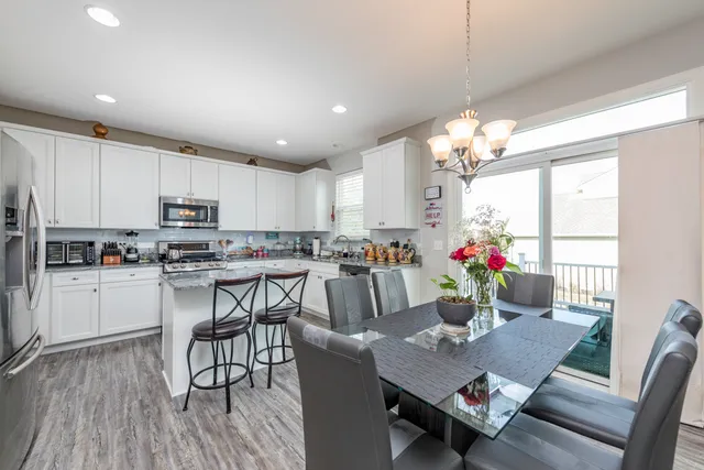 $487,000 | 246 Telluride Lane, Fox Lake, IL 60020