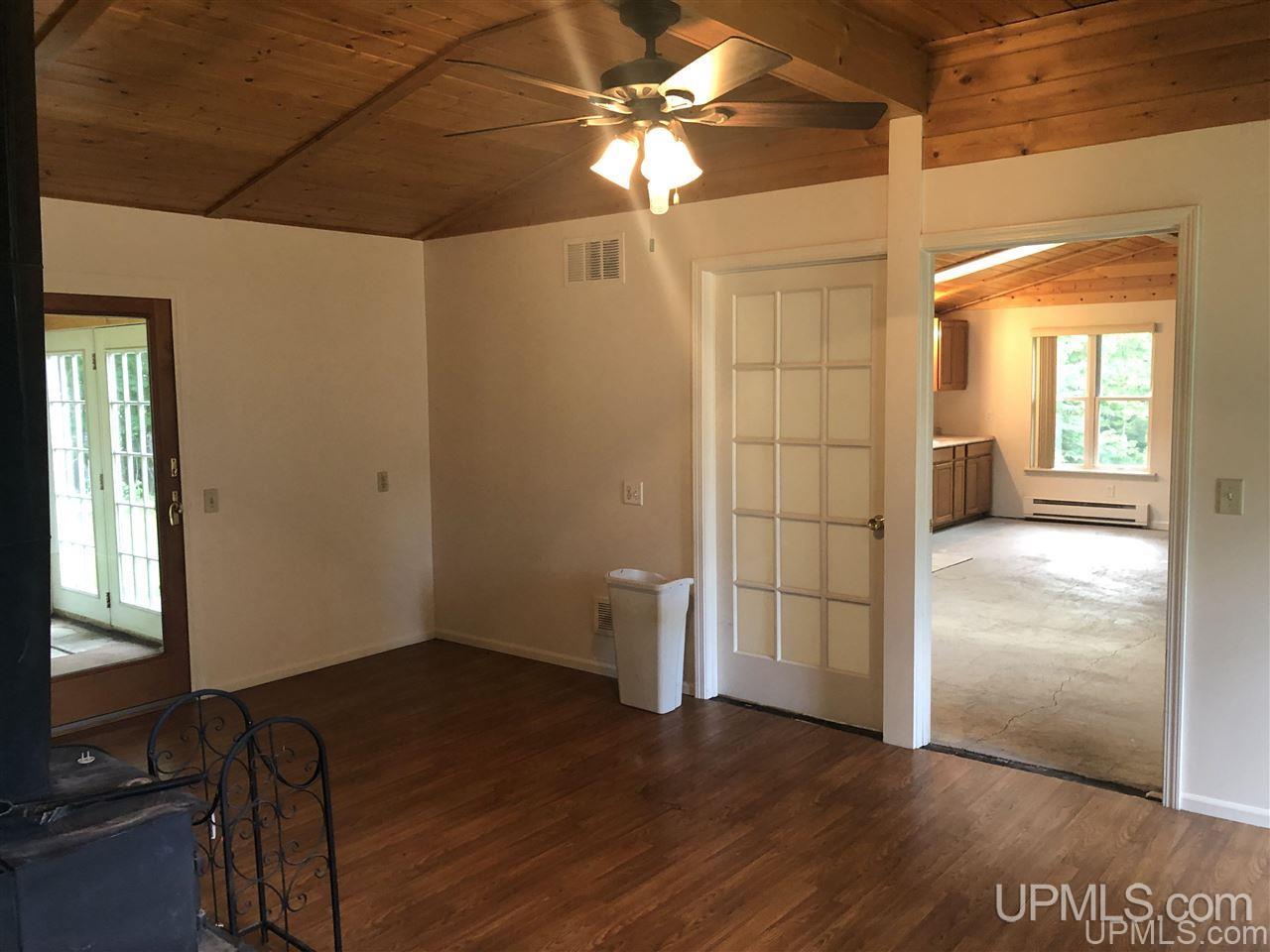 E9725 Old Indiantown Road Munising, MI 49862 - Photo 12 of 16 Gallery Image 12