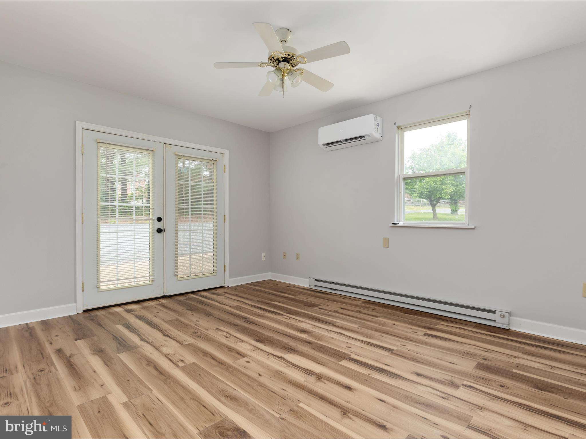 13970 Back Road Strasburg, VA 22657 - Photo 13 of 68 a view of an empty room with a window