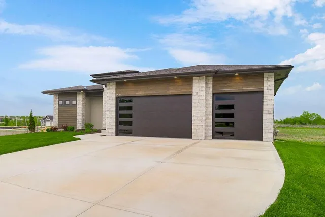 $795,650 | 16781 South Fellows Street, Greenwood, MO 64034