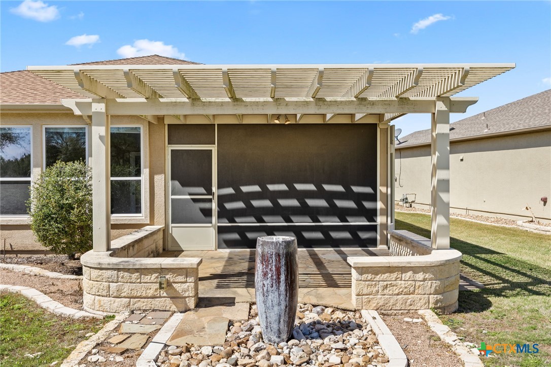 147 Prairie Creek Trail Georgetown, TX 78633 - Photo 9 of 31 View of Back