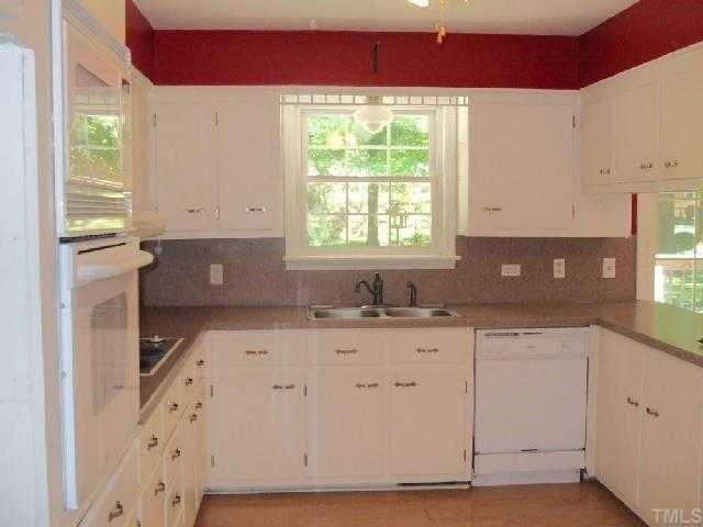 207 Chateau Road Durham, NC 27704 - Photo 3 of 4 Kitchen