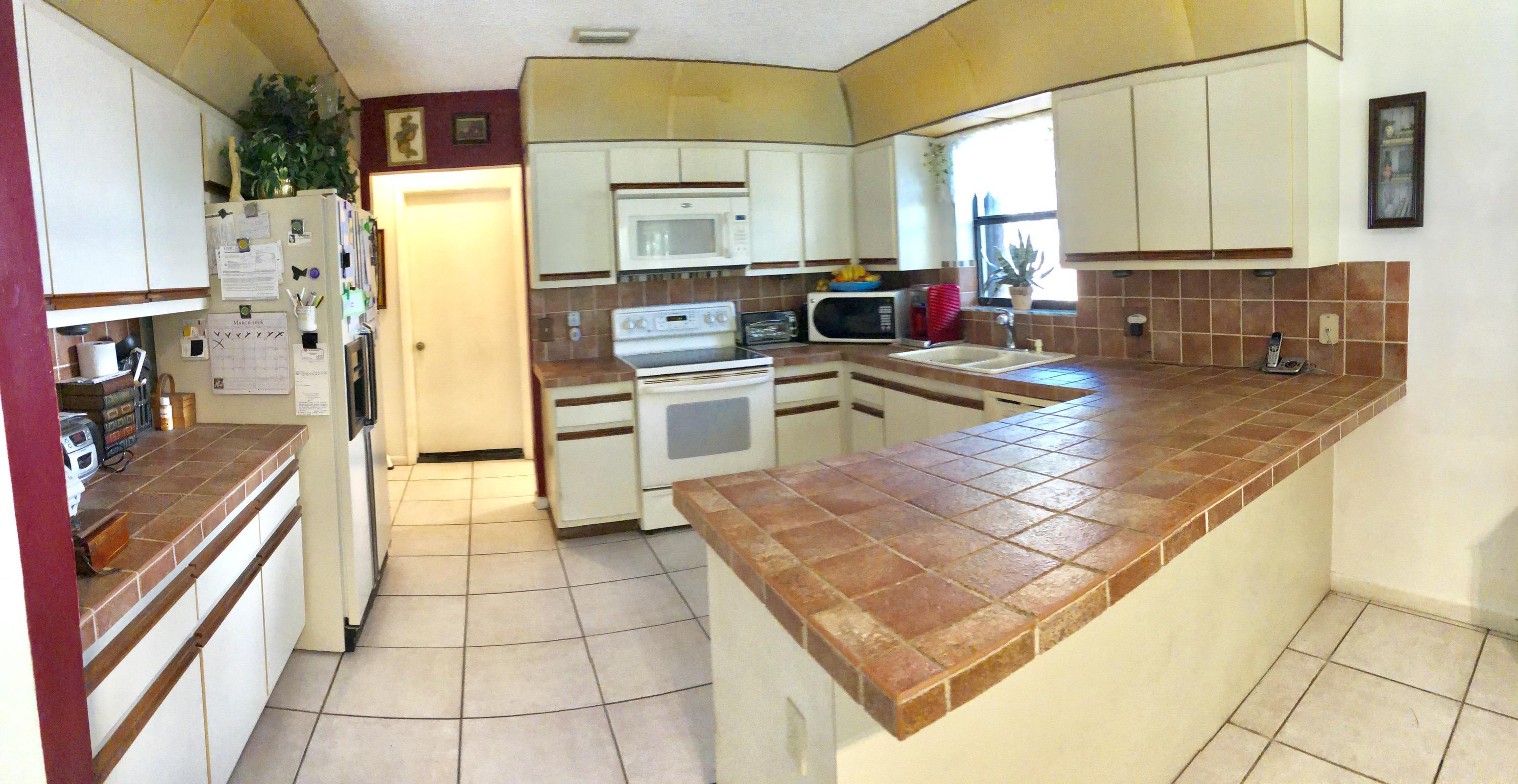 7770 Texas Trail Boca Raton, FL 33487 - Photo 6 of 17 050235C5-4520-4A2A-8BBD-3F60B693F5A6