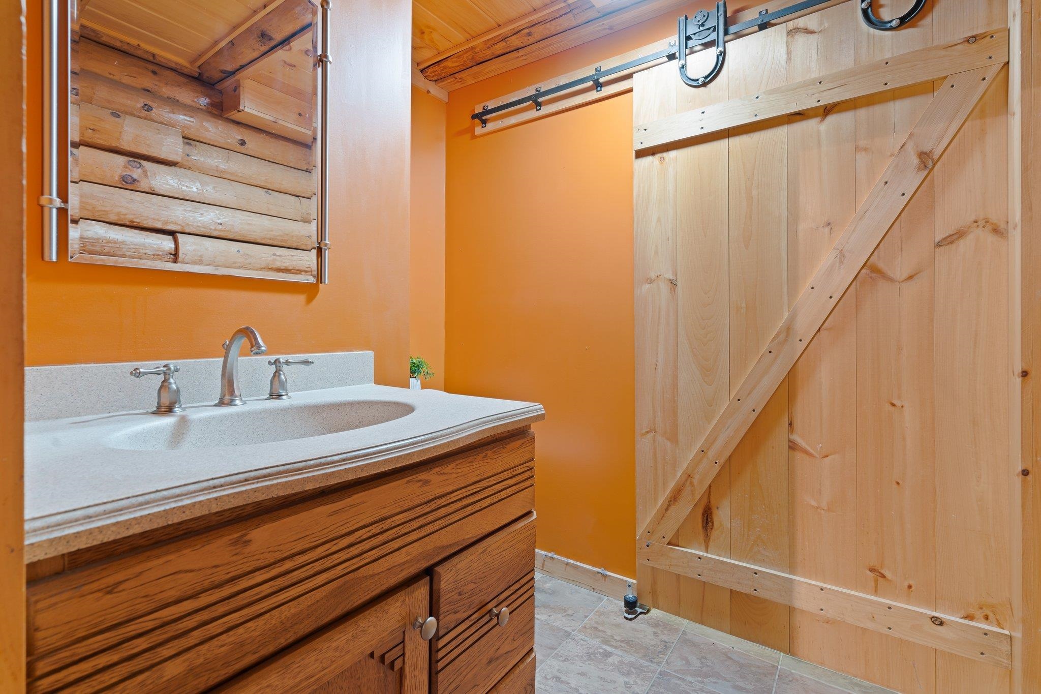 69 Stage Road Nottingham, NH 03290 - Photo 14 of 34