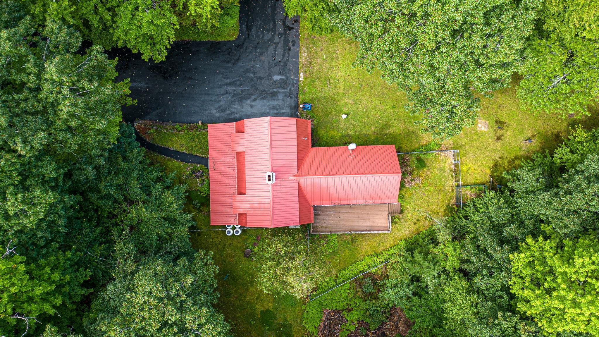 69 Stage Road Nottingham, NH 03290 - Photo 2 of 34