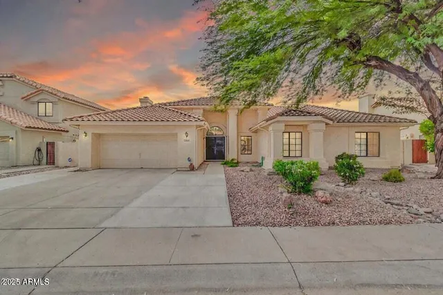 $3,250 | 205 East Stacey Lane, Tempe, AZ 85284
