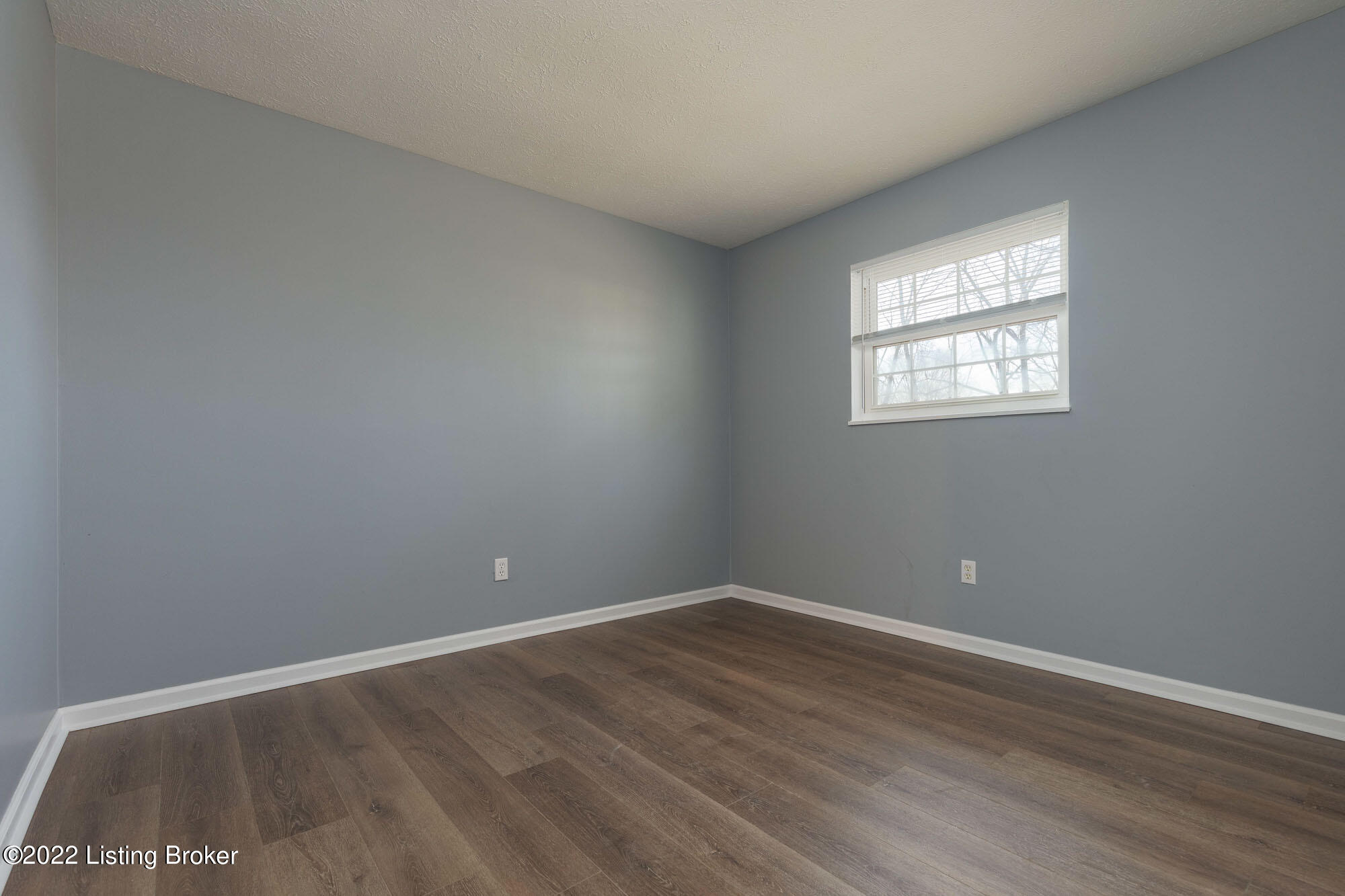 451 Blossom Road Hillview, KY 40229 - Photo 20 of 30 Blossom020