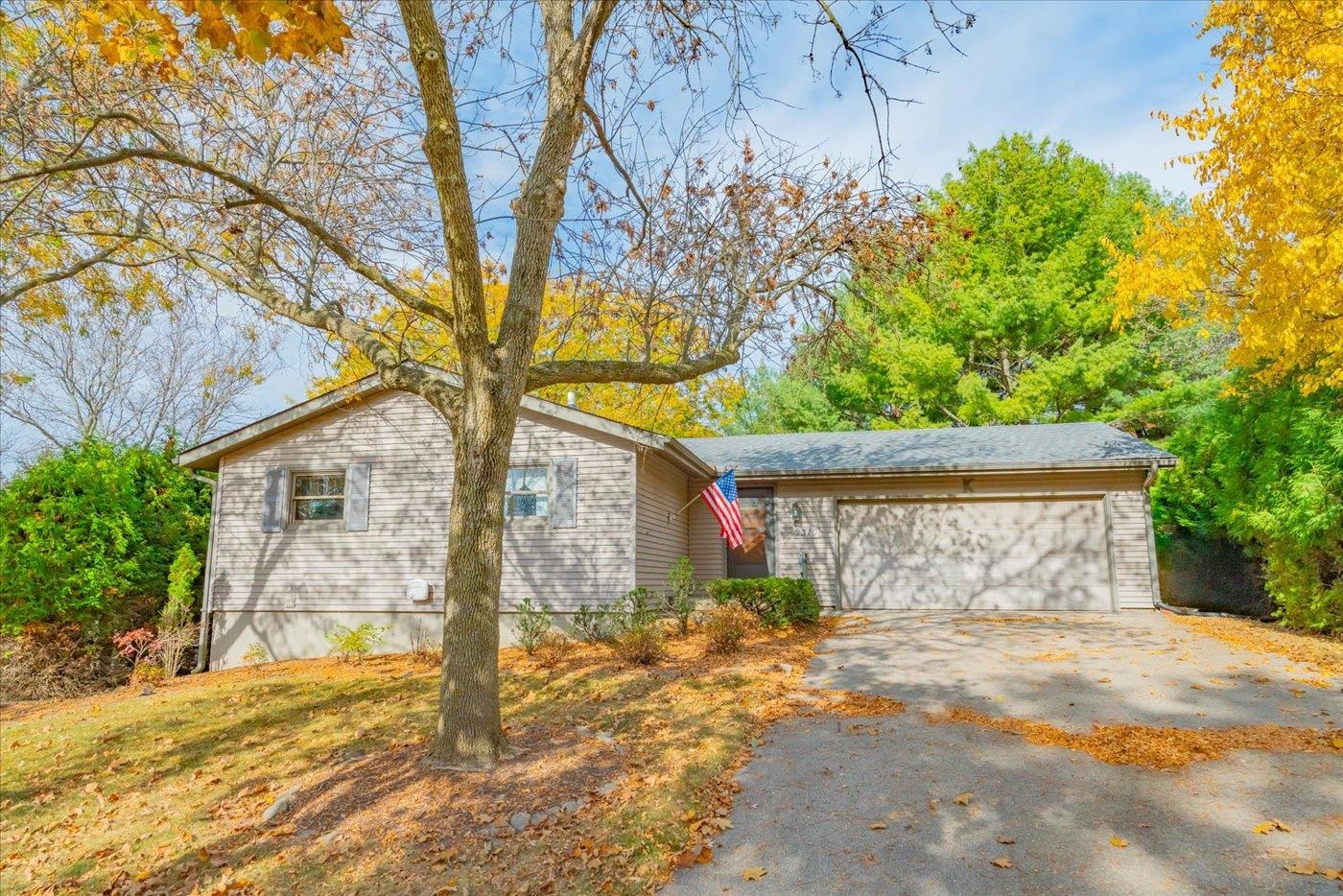 2310 Whitlock Road Madison, WI 53719 - Photo 1 of 1 Gallery Image 1