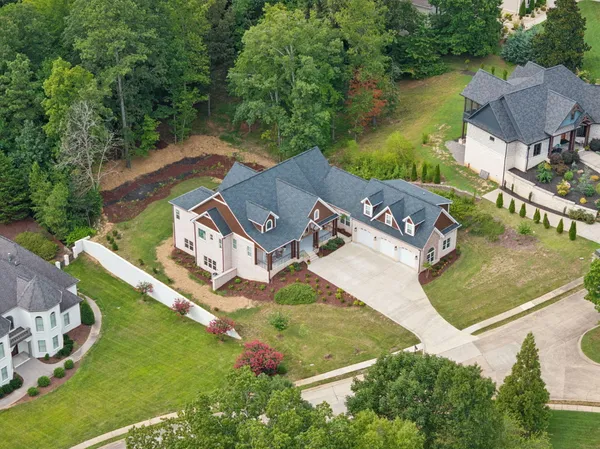 $1,050,000 | 717 Pembridge Circle, Cleveland, TN 37312