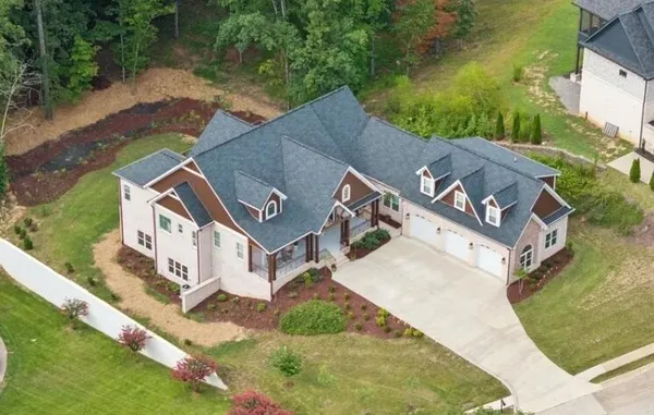 $1,050,000 | 717 Pembridge Circle, Cleveland, TN 37312