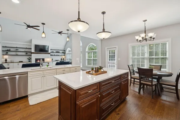 $1,050,000 | 717 Pembridge Circle, Cleveland, TN 37312