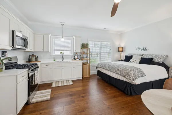 $1,050,000 | 717 Pembridge Circle, Cleveland, TN 37312