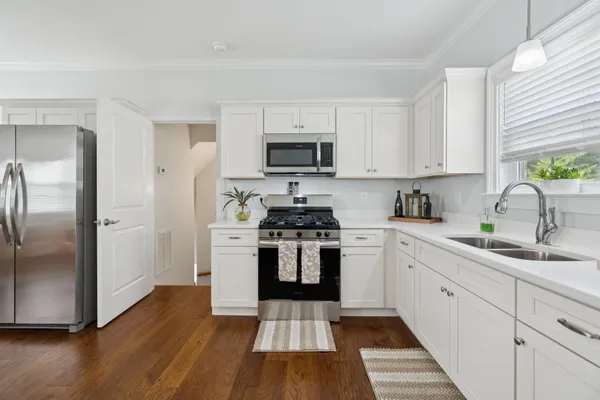 $1,050,000 | 717 Pembridge Circle, Cleveland, TN 37312