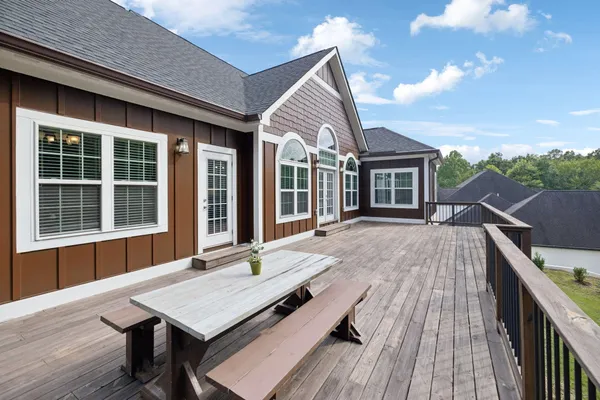 $1,050,000 | 717 Pembridge Circle, Cleveland, TN 37312