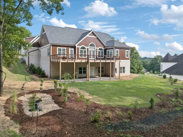 $1,050,000 | 717 Pembridge Circle, Cleveland, TN 37312