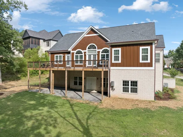 $1,050,000 | 717 Pembridge Circle, Cleveland, TN 37312