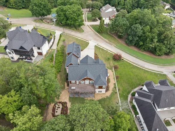 $1,050,000 | 717 Pembridge Circle, Cleveland, TN 37312