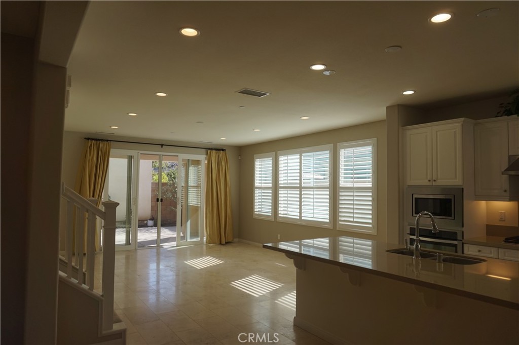 62 Barnes Road Tustin, CA 92782 - Photo 8 of 27